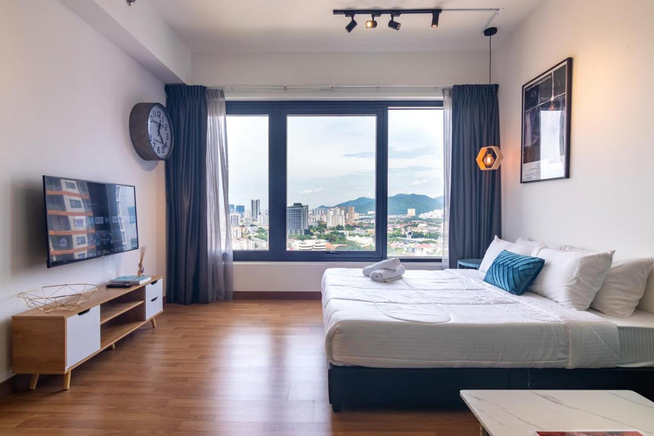 Tropicana 218 Macalister X Airlevate Suites Джордж Таун Екстериор снимка